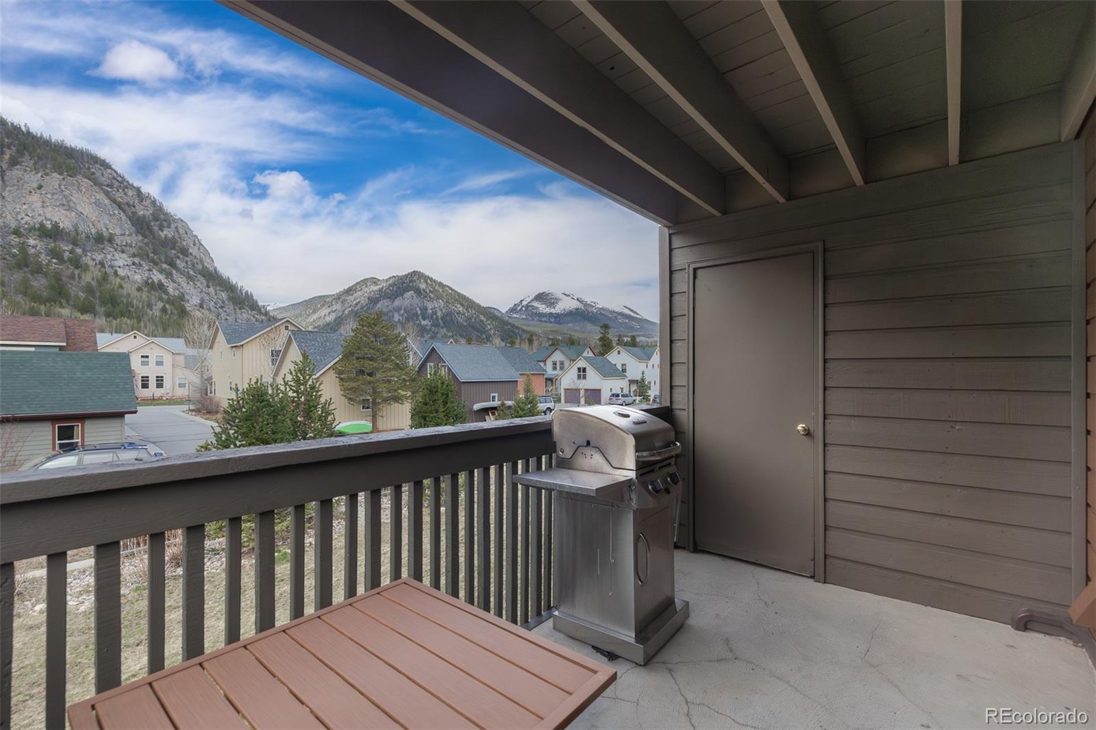 715 S 5th Avenue Unit: J170