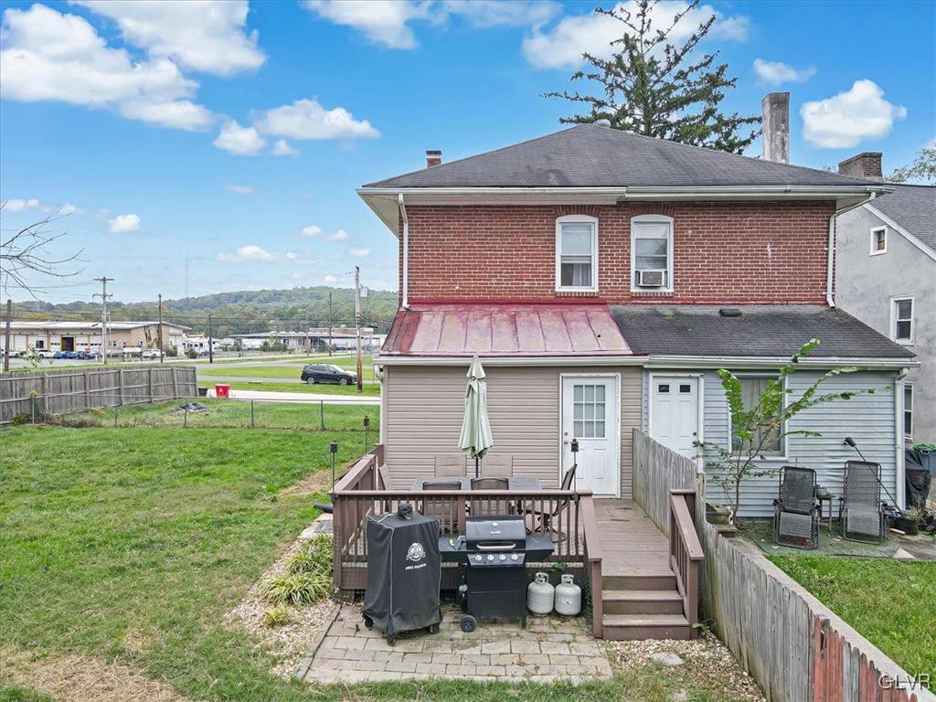 657 Old Reading PIKE