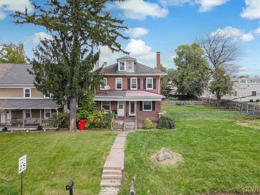 657 Old Reading PIKE