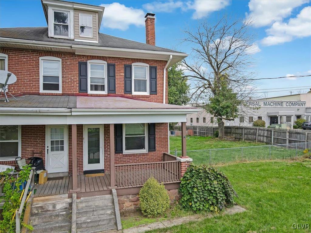 657 Old Reading PIKE