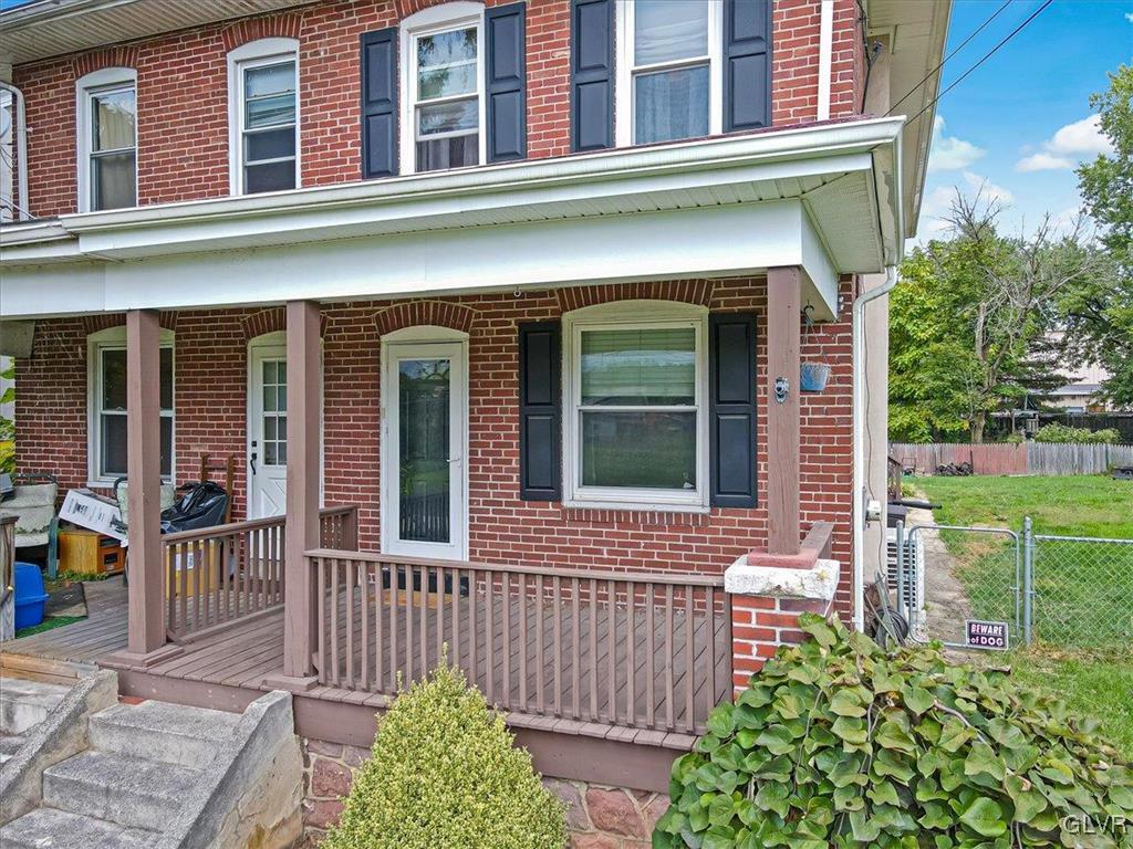 657 Old Reading PIKE