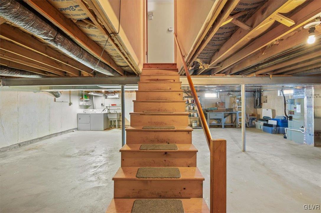 810 South Edward Street
