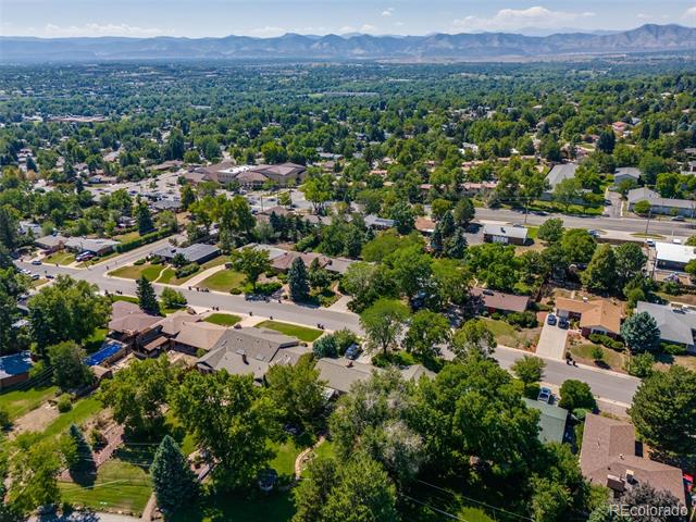 2685 S Zurich Court