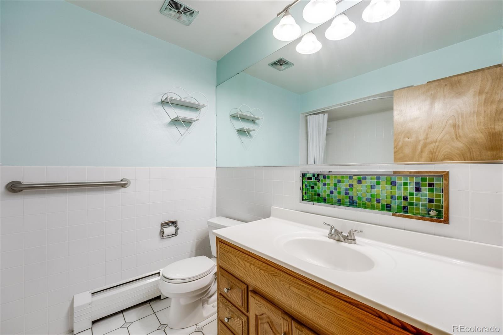 2685 S Zurich Court