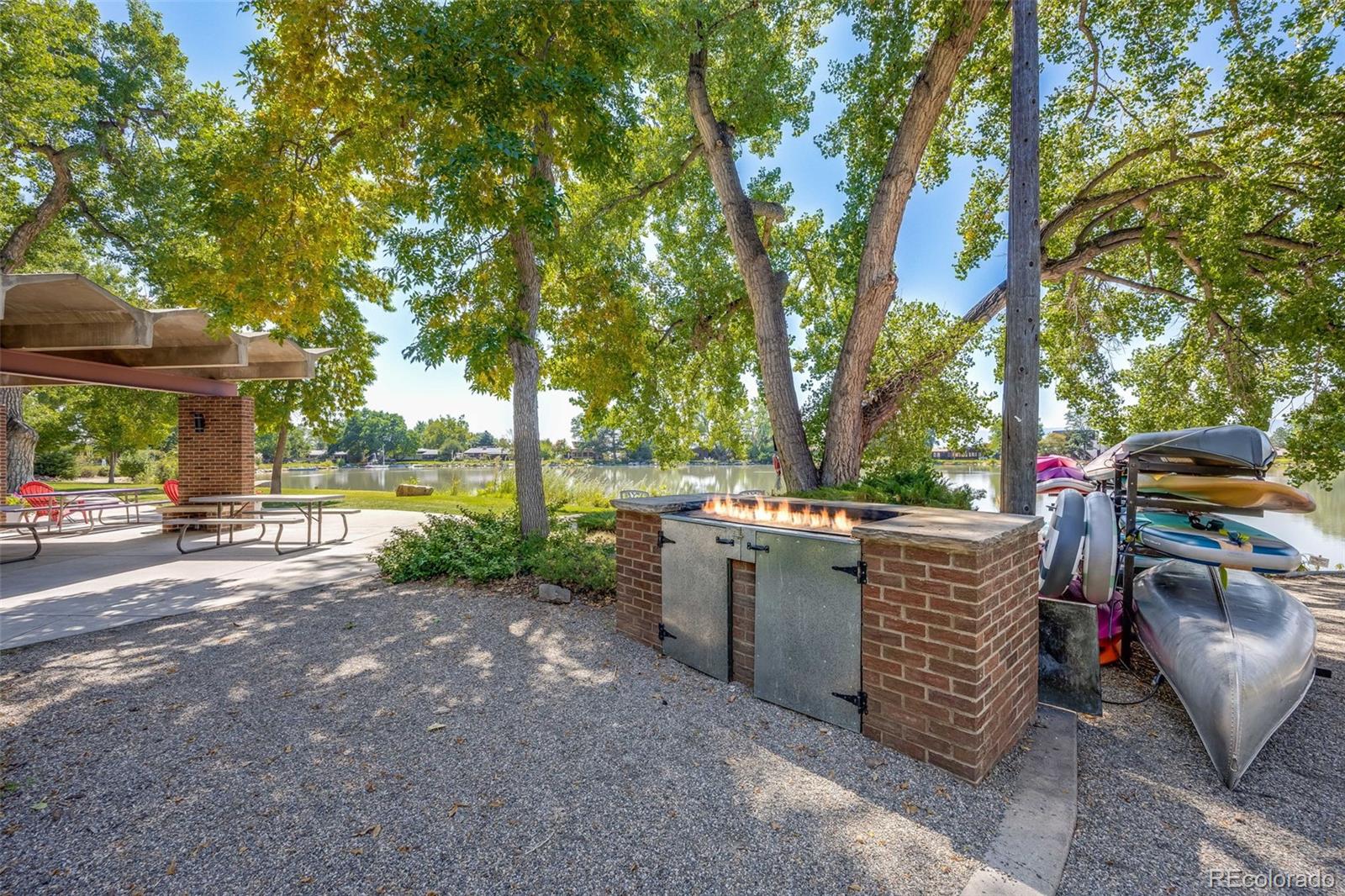 2685 S Zurich Court