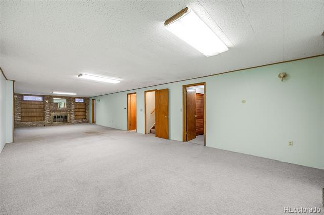 2685 S Zurich Court