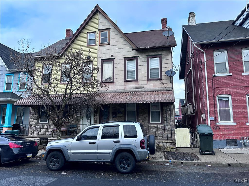 735 East 5Th Street