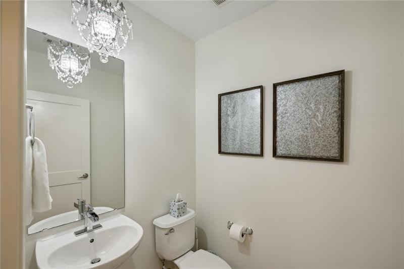 2795 Peachtree Road NE Unit 401