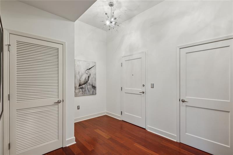 2795 Peachtree Road NE Unit 401