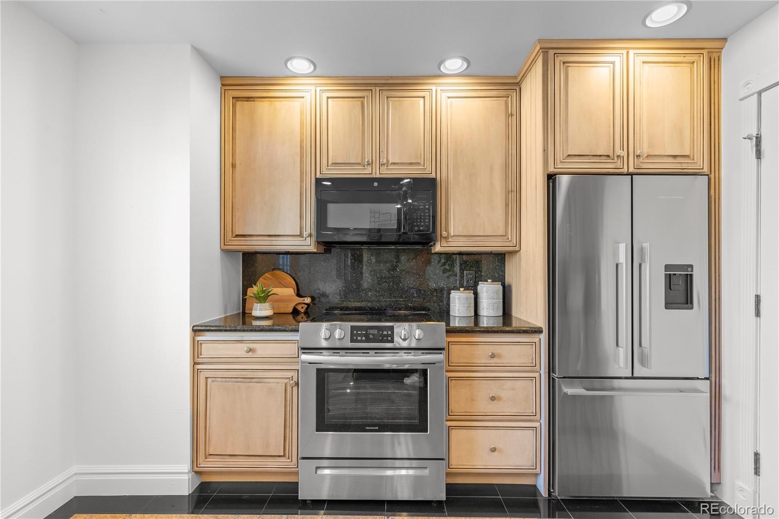 7373 E Iowa Avenue Unit: 1085
