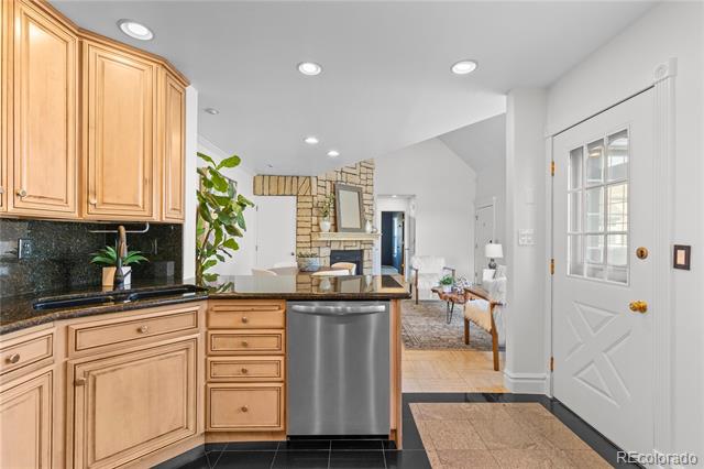7373 E Iowa Avenue Unit: 1085