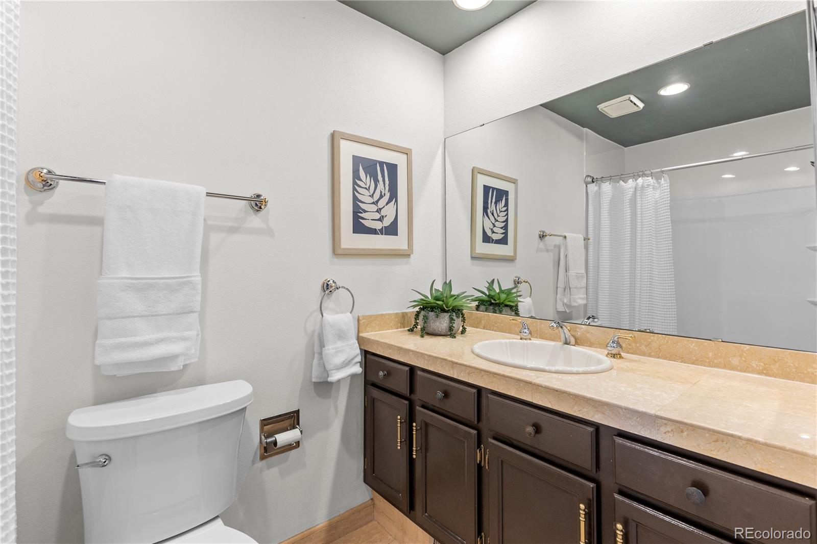 7373 E Iowa Avenue Unit: 1085