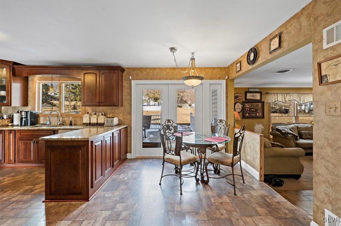 4017 Friars View Drive