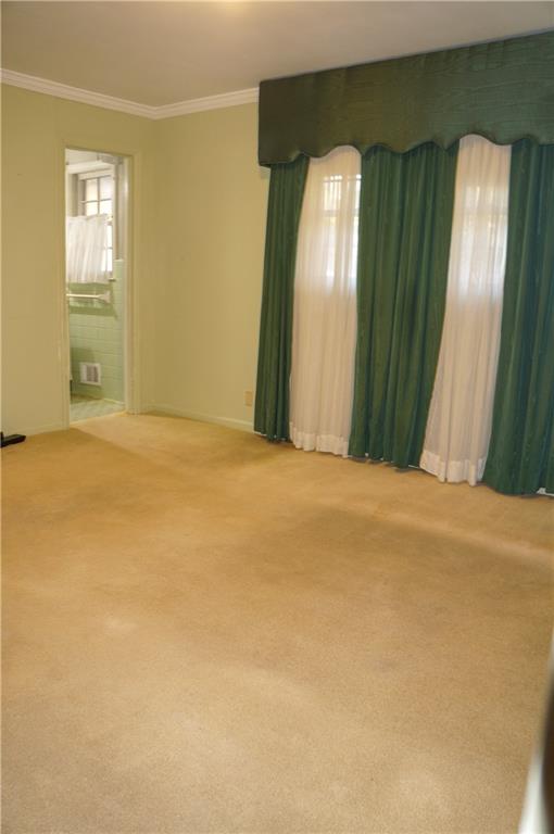 3204 Spreading Oak Drive SW
