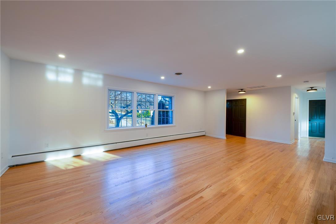 1024 Harris Drive