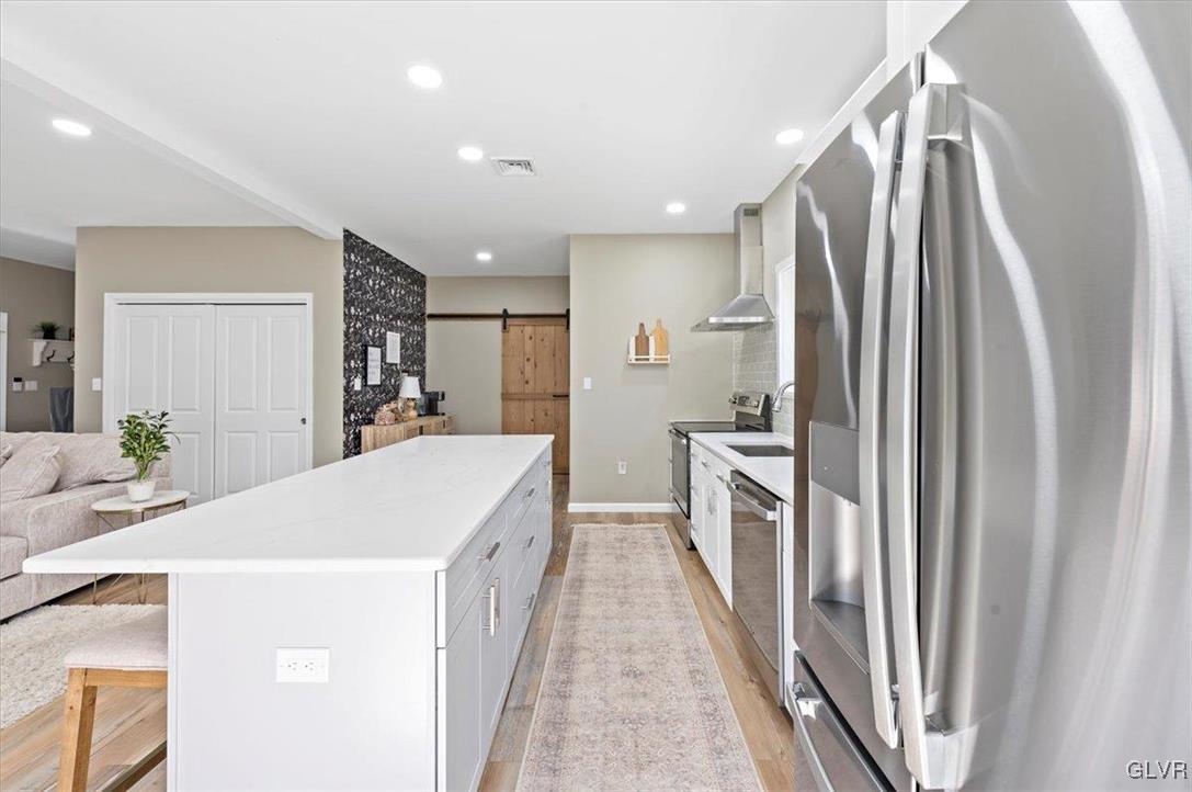 25 Oak Lane West