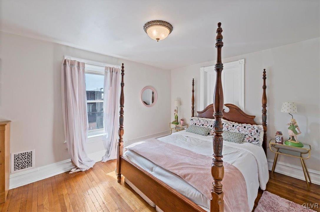 21 North 11th Street
