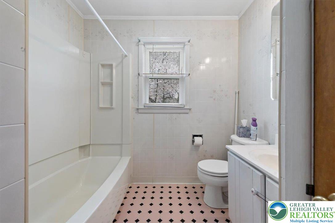 736 Old Philadelphia Road