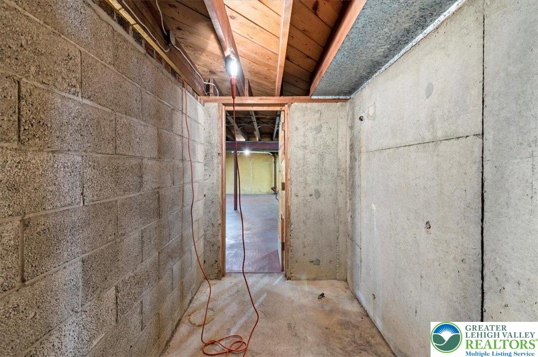 736 Old Philadelphia Road