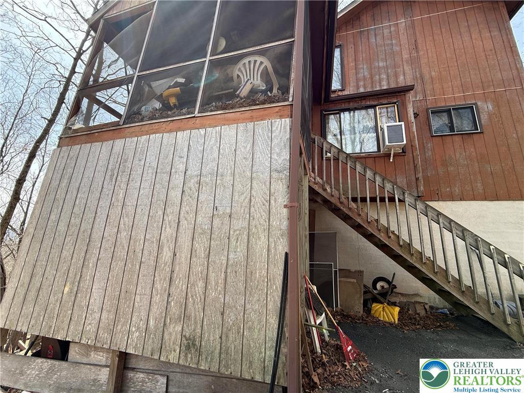 5231 Woodbridge Drive East