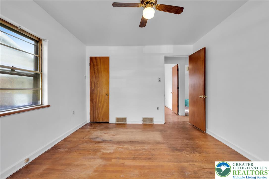 1843 Barbara Street