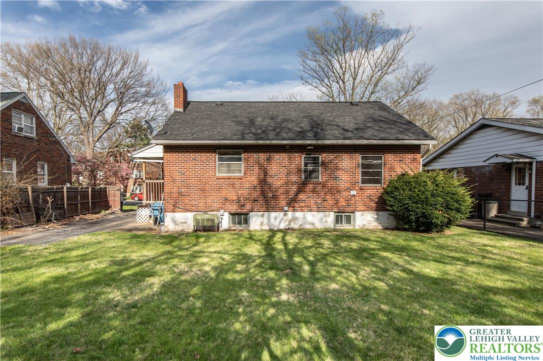 1843 Barbara Street
