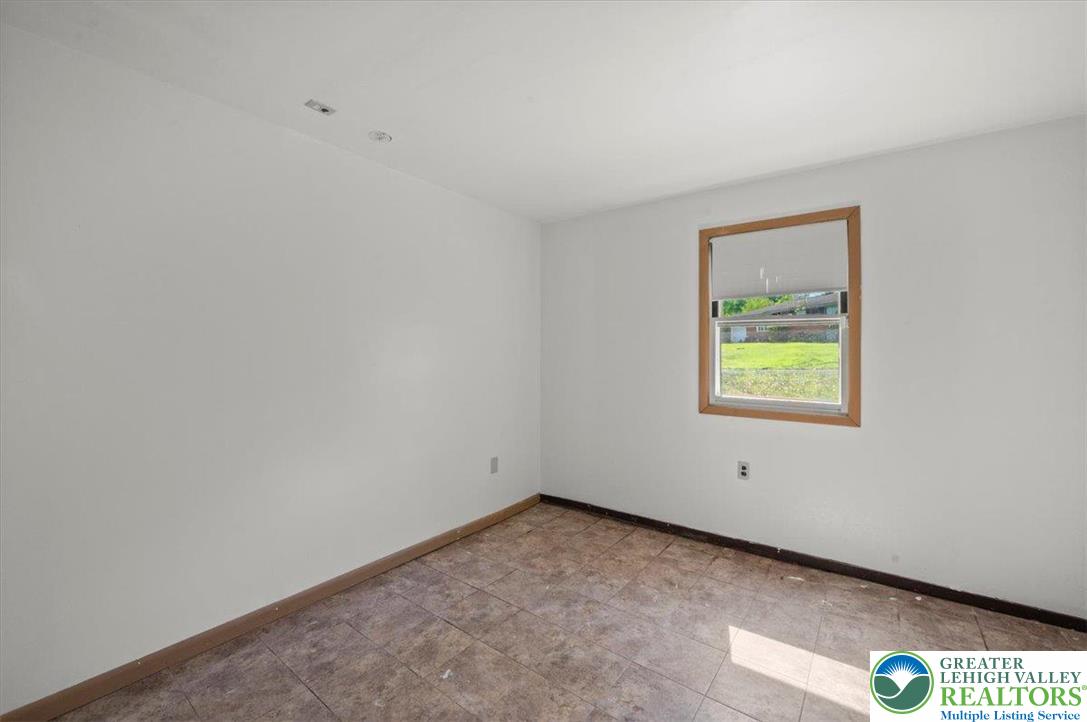 4261 Clover Hollow Road