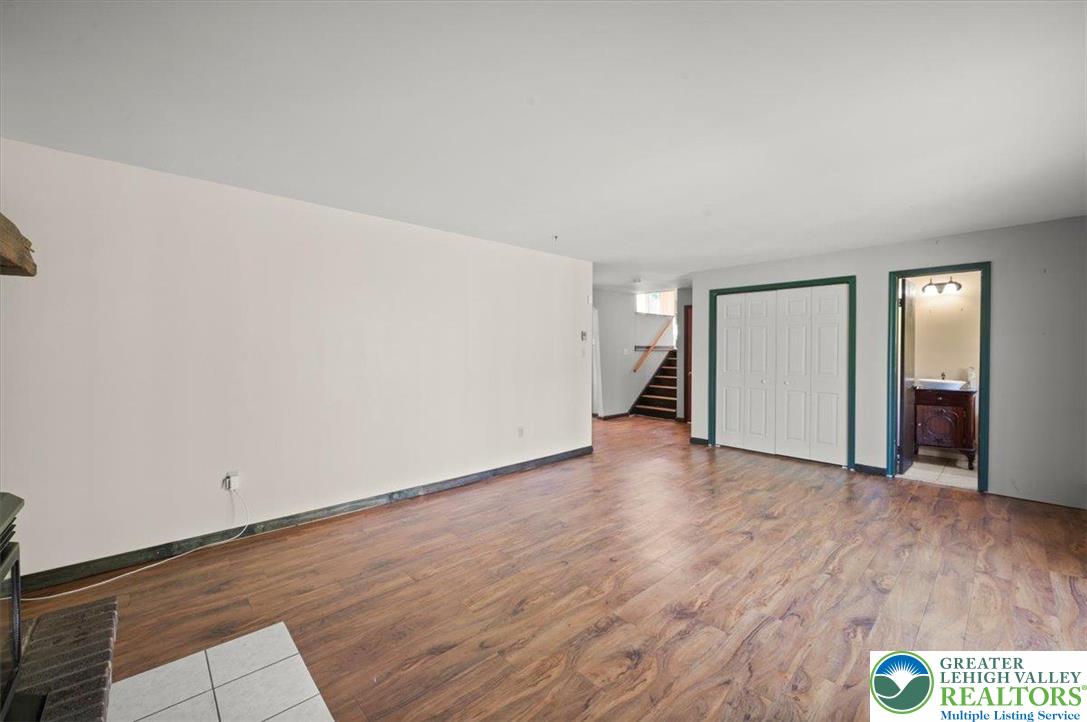 4261 Clover Hollow Road