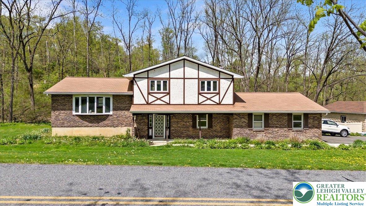 4261 Clover Hollow Road