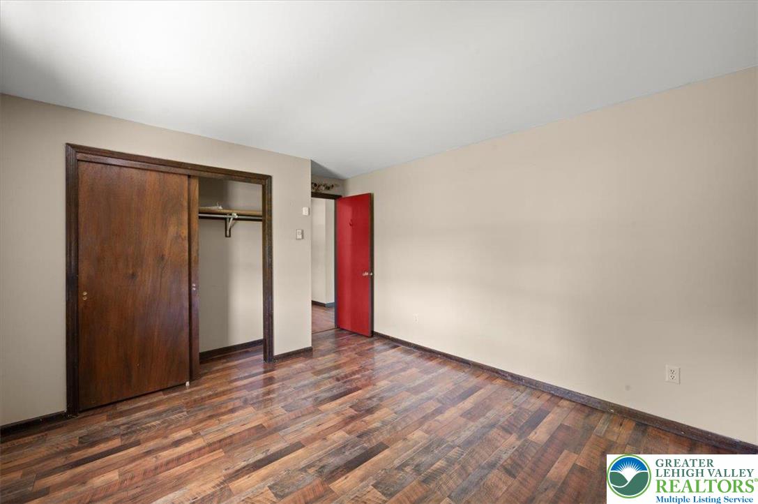 4261 Clover Hollow Road