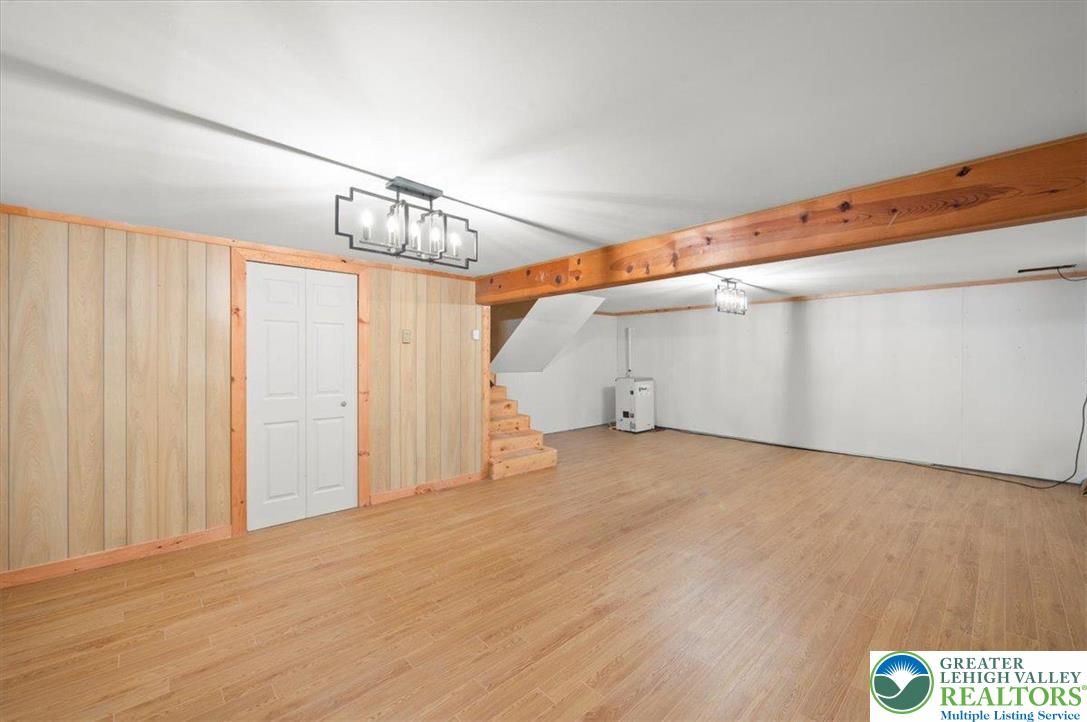 4261 Clover Hollow Road