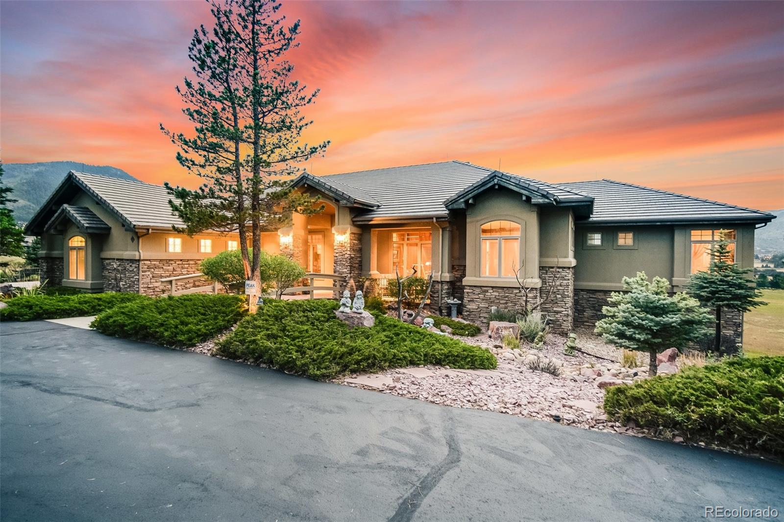 9959 Whistling Elk Drive