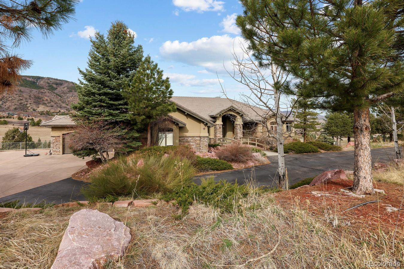 9959 Whistling Elk Drive