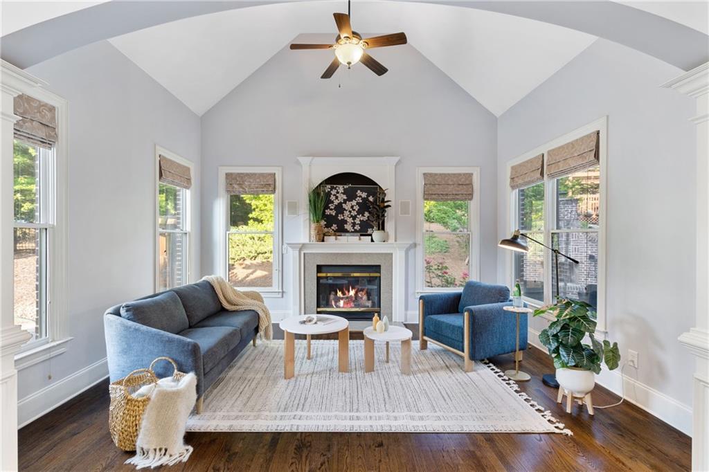 3302 ANNA RUBY Lane