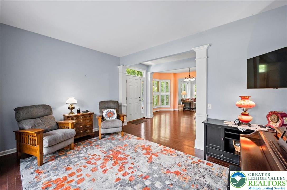 8480 Waterbury Court