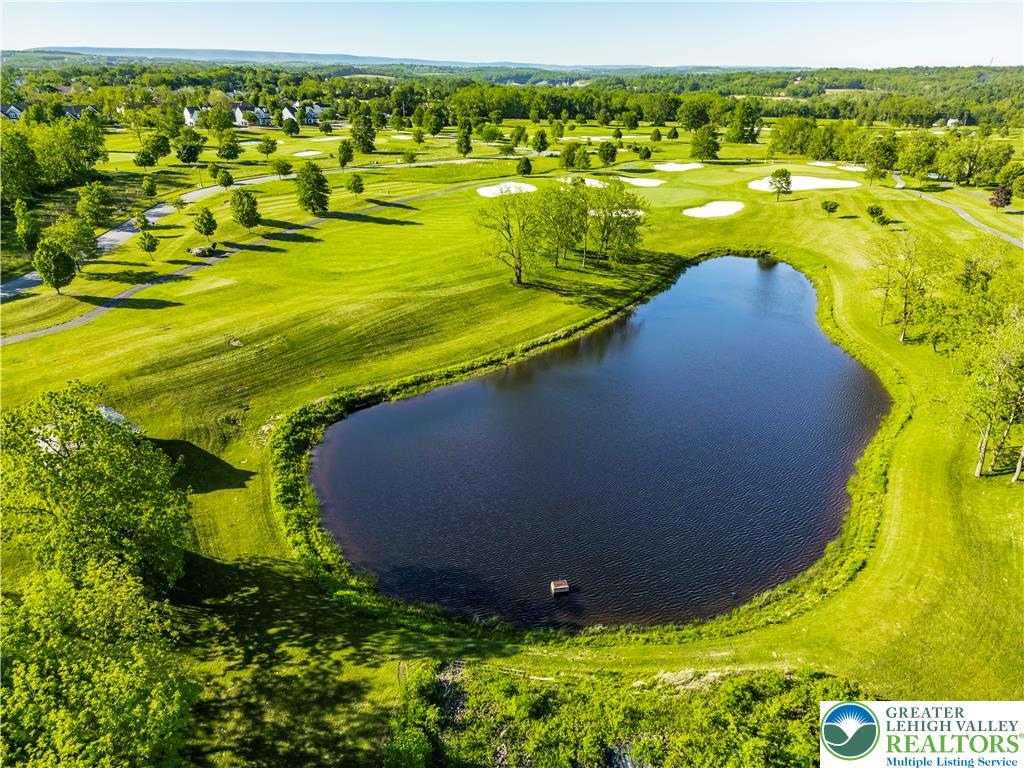 2638 Hollow View Drive