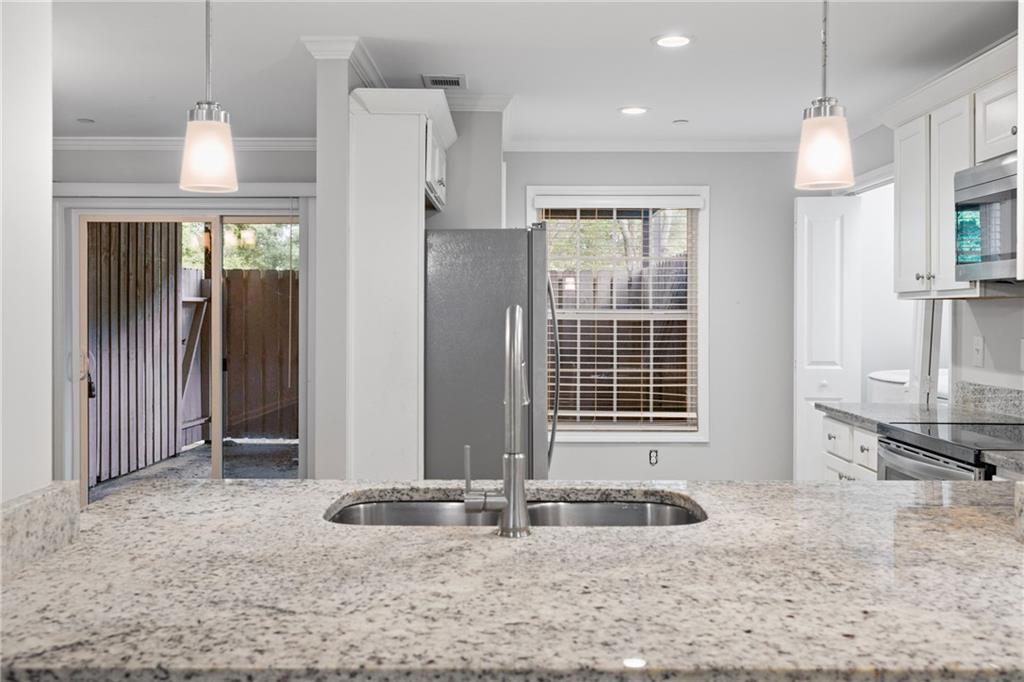 305 Winding River Village Drive Unit F