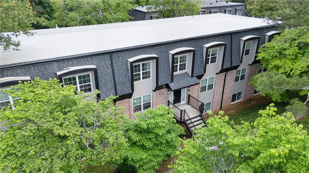305 Winding River Village Drive Unit F