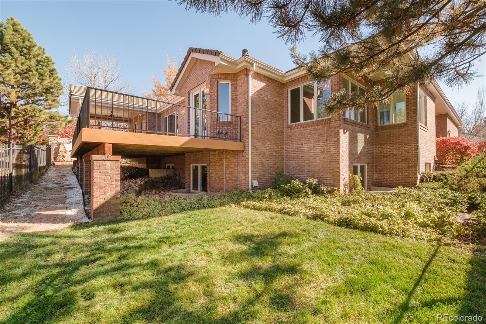 1 Silver Fox Drive
