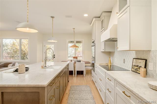 1 Silver Fox Drive