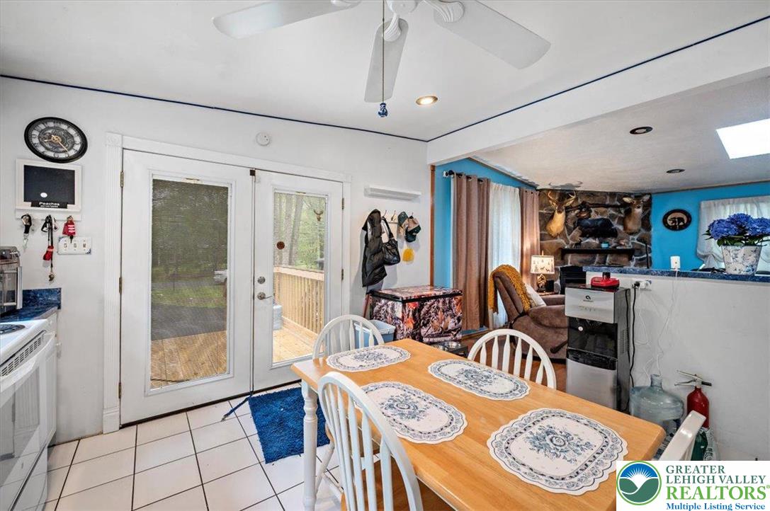 138 Drakes Drive