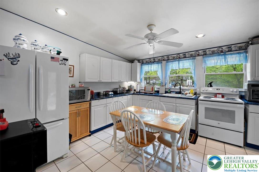 138 Drakes Drive