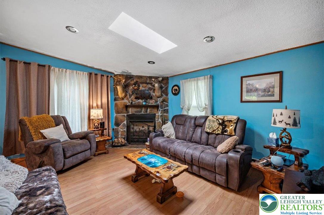 138 Drakes Drive