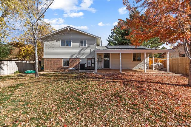 7479 S Dahlia Court