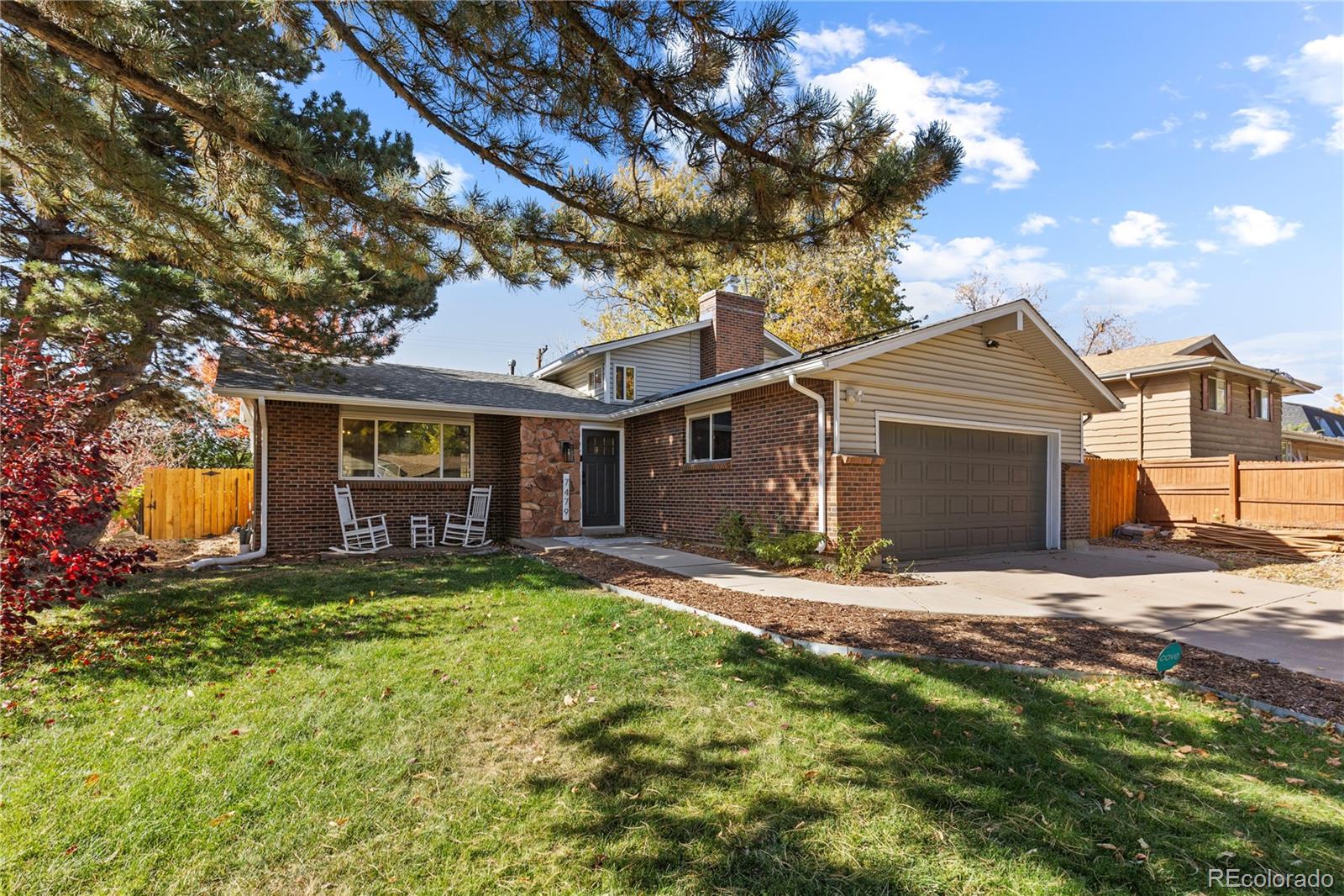 7479 S Dahlia Court