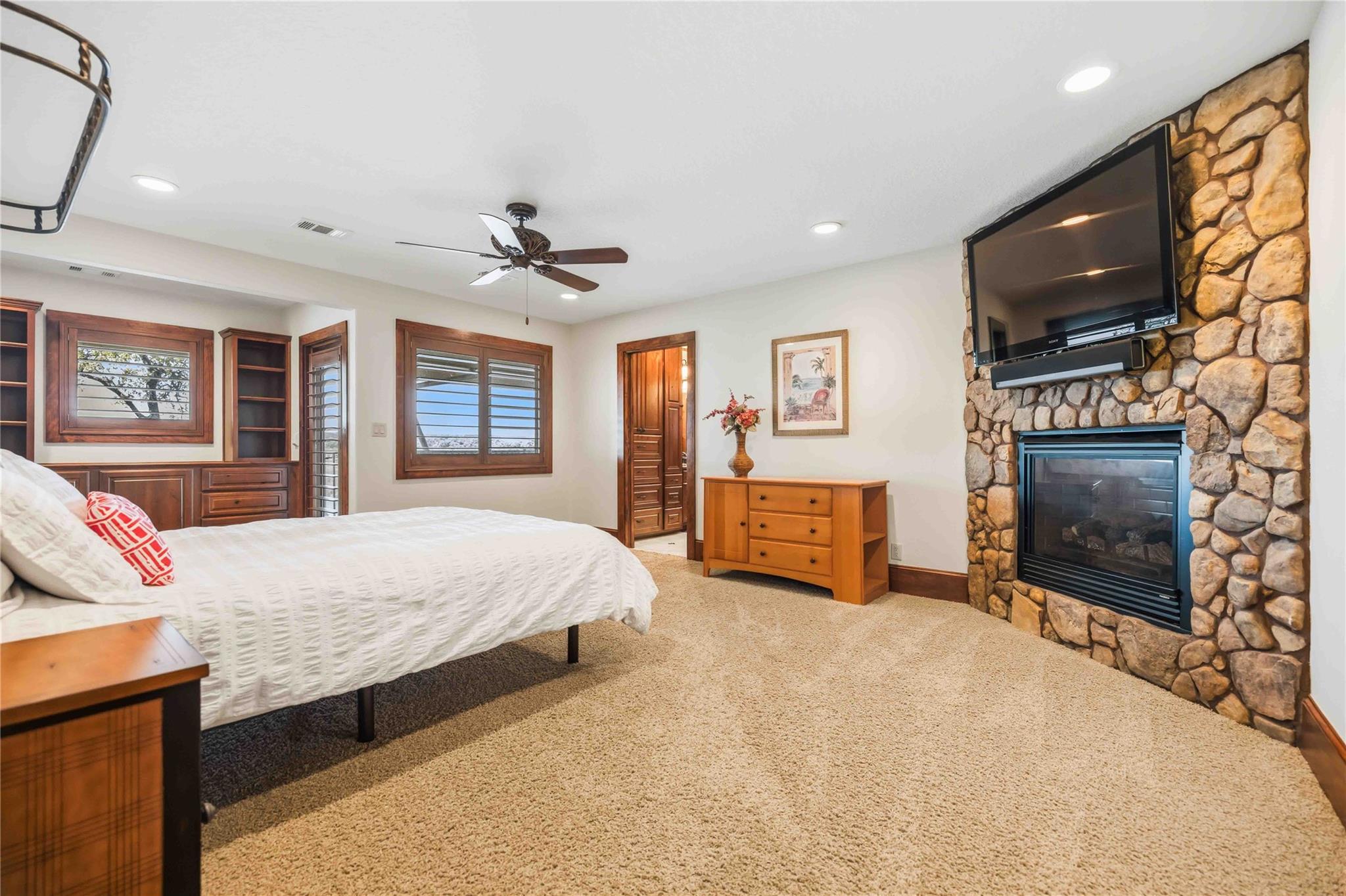 512 Harbor DR # 7