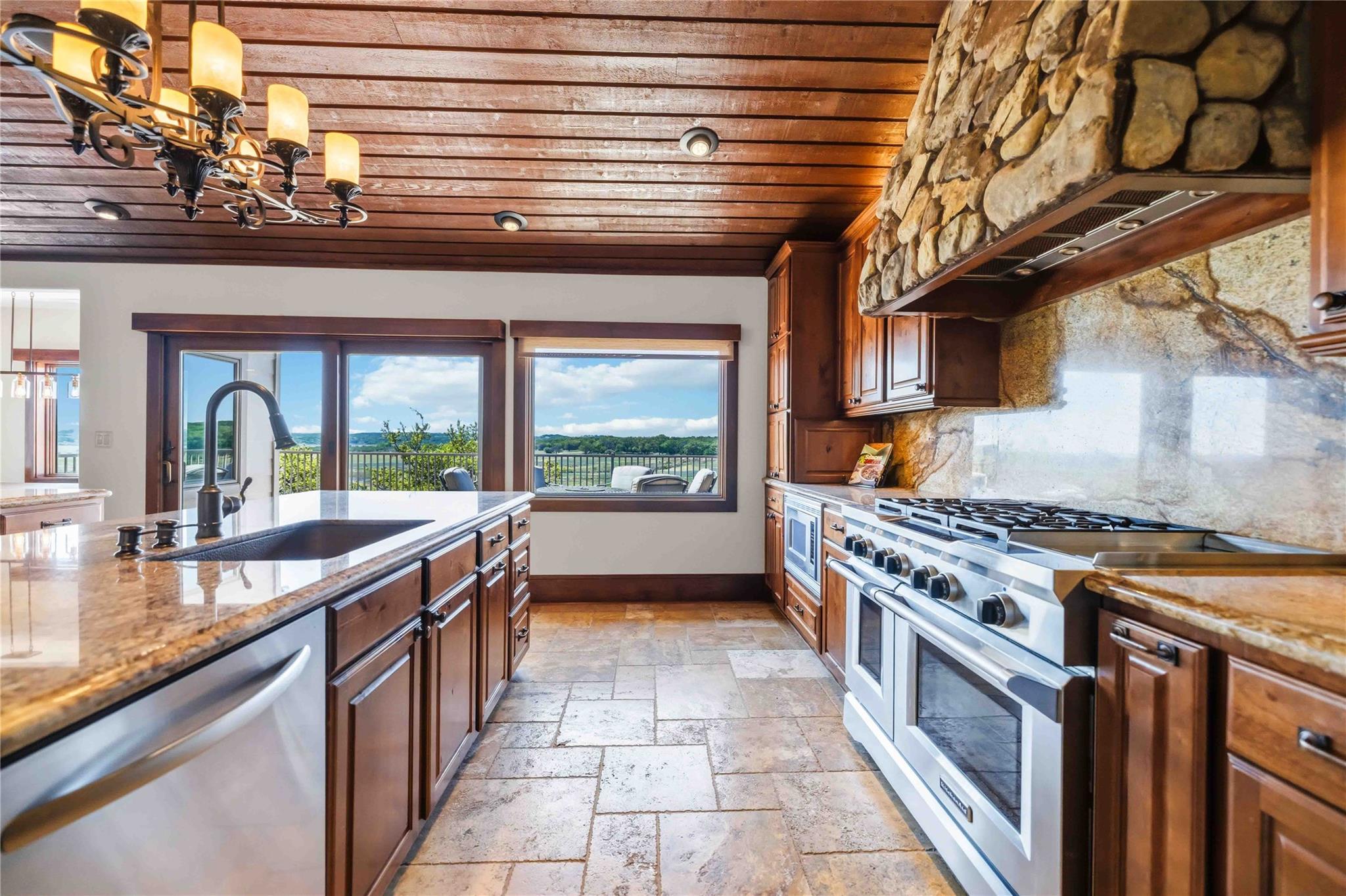 512 Harbor DR # 7