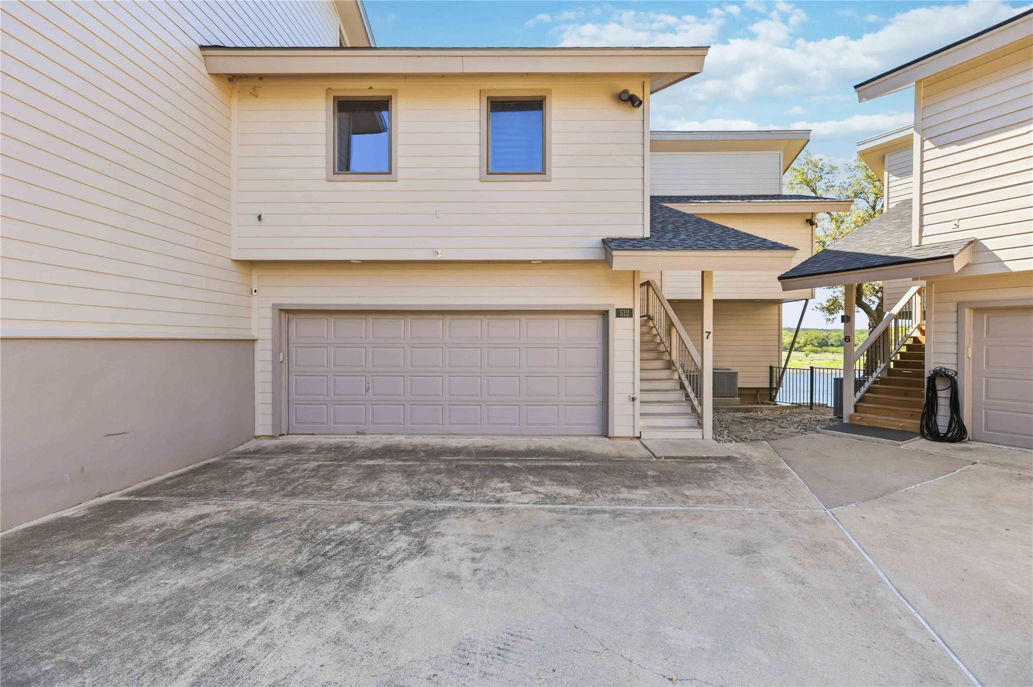 512 Harbor DR # 7