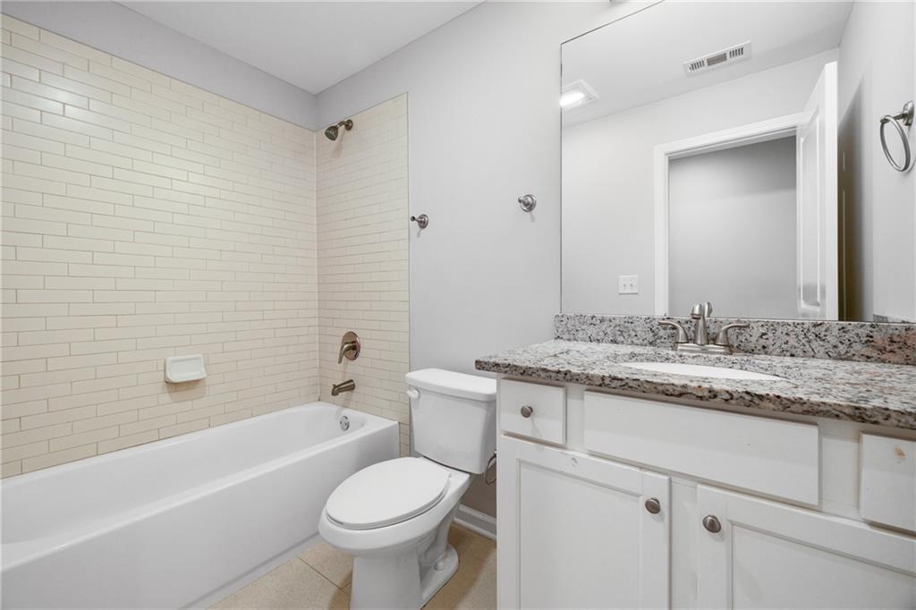 305 Winding River Village Drive Unit F