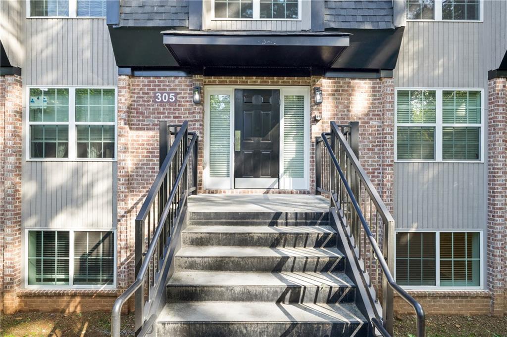 305 Winding River Village Drive Unit F